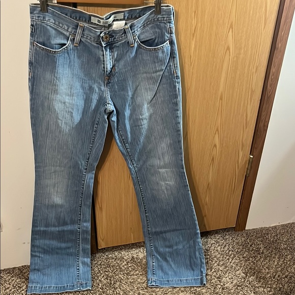 Classic Blue Women's Jeans - Picture 1 of 7